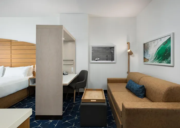 Springhill Suites By Marriott Oceanside Beach